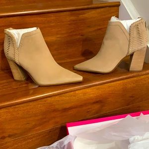 Never been worn, straight out of the box Vince Camino Del Simba suede booties.